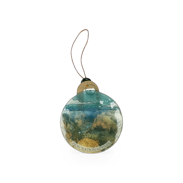 Pampeana glass observation ornament from the THEME collection, featuring a detailed decorative glass design.